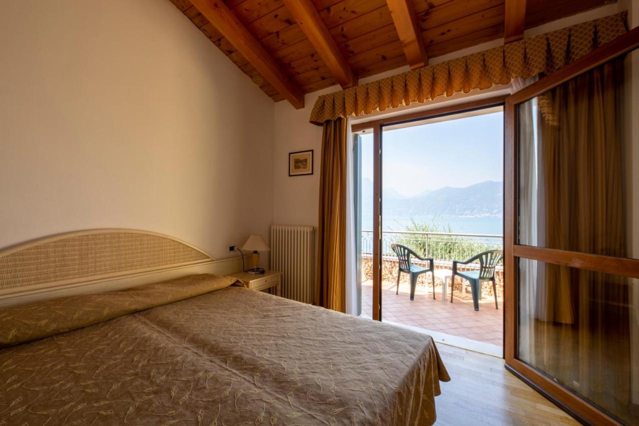 Residence Castelli Brenzone sul Garda Kültér fotó