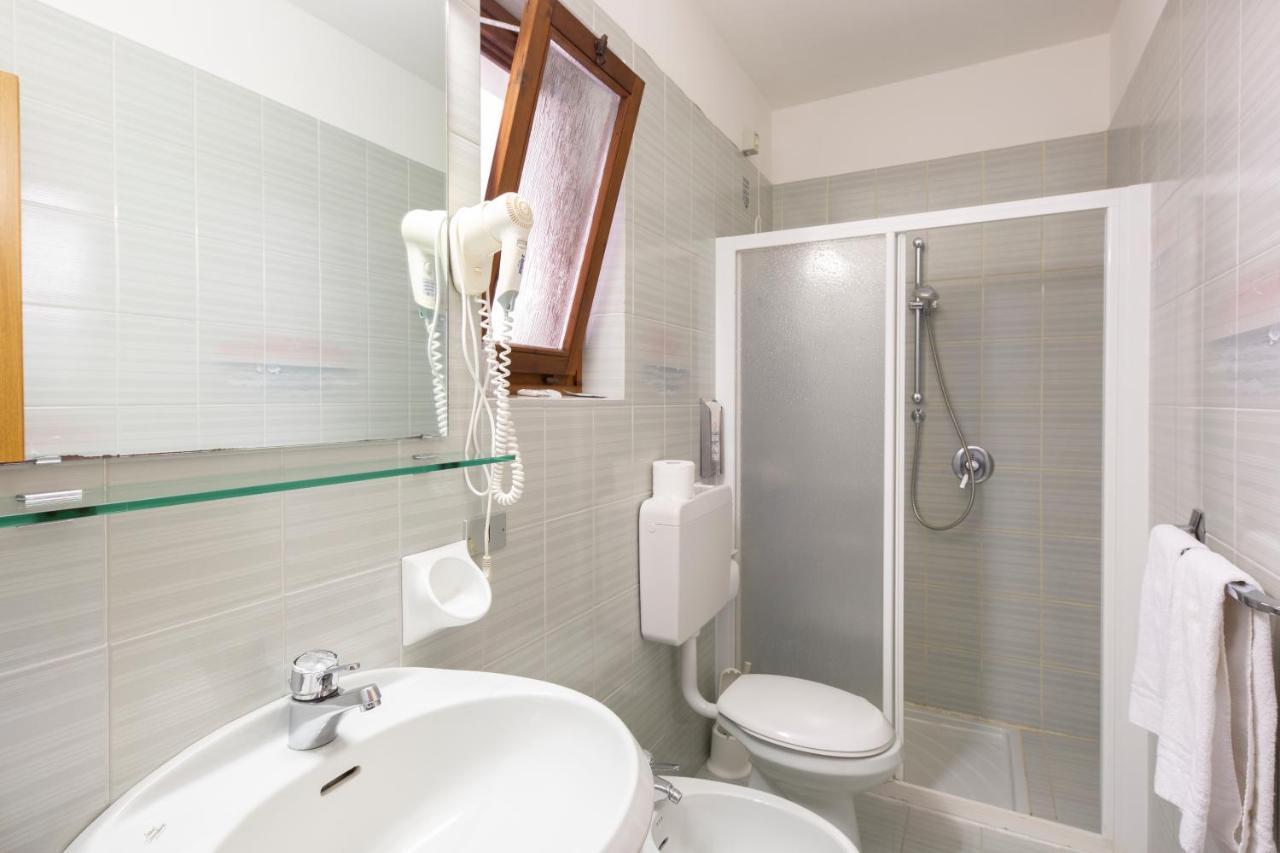 Residence Castelli Brenzone sul Garda Kültér fotó