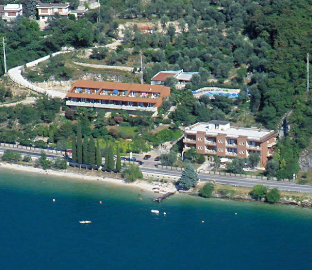 Residence Castelli Brenzone sul Garda Kültér fotó